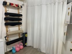 -闺蜜瑜伽·普拉提女性塑形馆