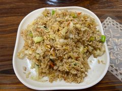 -亚忠小吃店(曾厝垵店)
