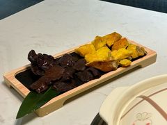 -菌子鲜汤野生菌锅