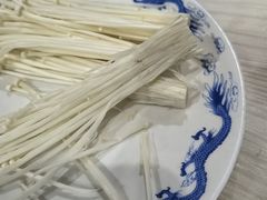 -鑫龙火锅城(经二纬四店)
