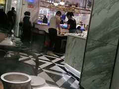 大堂-诱货海鲜自助火锅(爱琴海购物公园东百店)