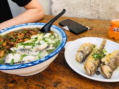 -小河无名面馆