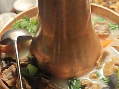 -雀舞云南菜(天津天河城购物中心店)