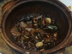 -春天里·老街坊餐厅(港隆广场店)