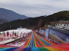 -大别山南武当滑雪场