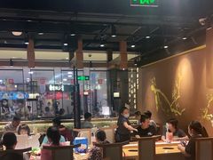 大堂-呷哺呷哺(万达新世界店)