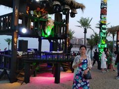 -北戴河碧螺塔海上酒吧公园