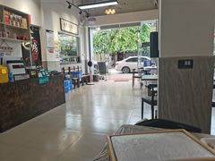 大堂-官塘鱻鱻鱼生