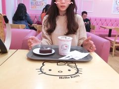 -Hello Kitty Cafe(弘大店)