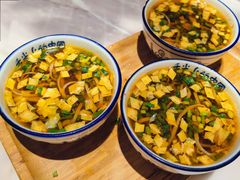 -唐猫庭院·千年陕菜(大唐不夜城店)