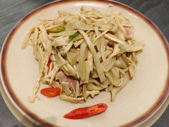 -滇铺子·云南特色菜·鲜花野菜季(曲靖万达店)