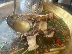 -周老三跷脚牛肉·全牛火锅(非遗传承店)