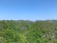 -百色大石围天坑群