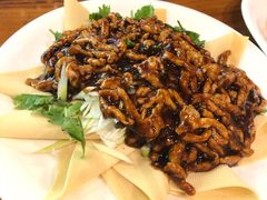 -雪乡阁东北农家菜(颛桥约好休闲街店)