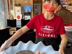 -老刘生态大鱼坊铁锅炖鱼(赛马场店)