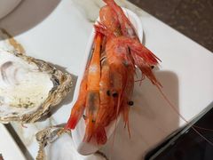 -雍容荟活帝王蟹活龙虾自助(苏宁旗舰店)
