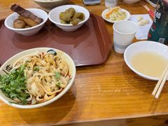 -任记七中刀削面(总店)