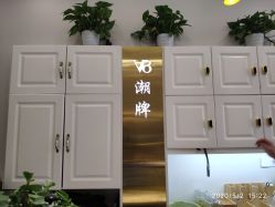 -V8潮牌·接发烫染连锁