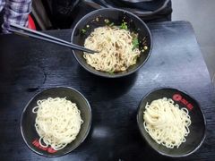 -丽影重庆小面(定西路店)