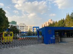 -上海市世外小学