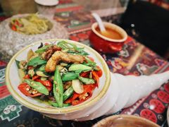 -蘑菇私房菜小馆(杨家坪西城天街店)