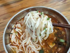 -高亮饵丝铺(滇源分店)
