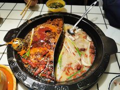 -卤校长重庆火锅(恒隆广场店)