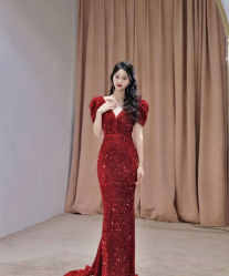 -莫小姐婚纱