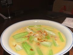 -许爷家·生态湖鲜(徐汇日月光店)