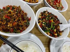 -笨罗卜浏阳菜馆(太平街店)