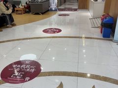 -雅悦齿科(顾村公园店)