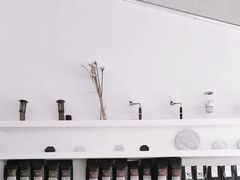 -UNI UNI(环亚凯瑟琳店)