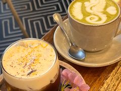 -FLOVIE FLORIST CAFE