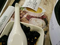 -蒙自源过桥米线(红谷滩万达店)