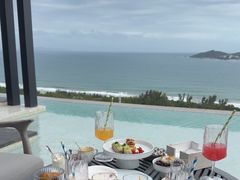 -瑰丽酒店·海吧·天际下午茶·现场DJ·天台酒吧
