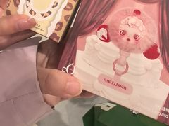 -泡泡玛特POPMART(上海环球港店)