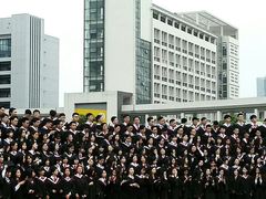 毕业照-广东财经大学(广州校区)