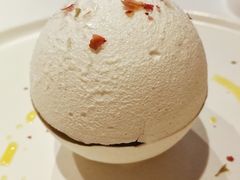 蔓越莓冰激凌蛋白霜-蝶舍·MAISON PAPILLON