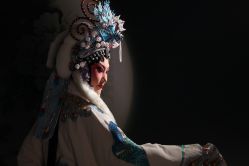 -华韵京剧摄影(洋桥角门东店)