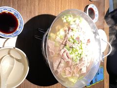 -肖四女乐山跷脚牛肉(南汇大学城生活广场店)