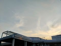 -新华文创·光的空间