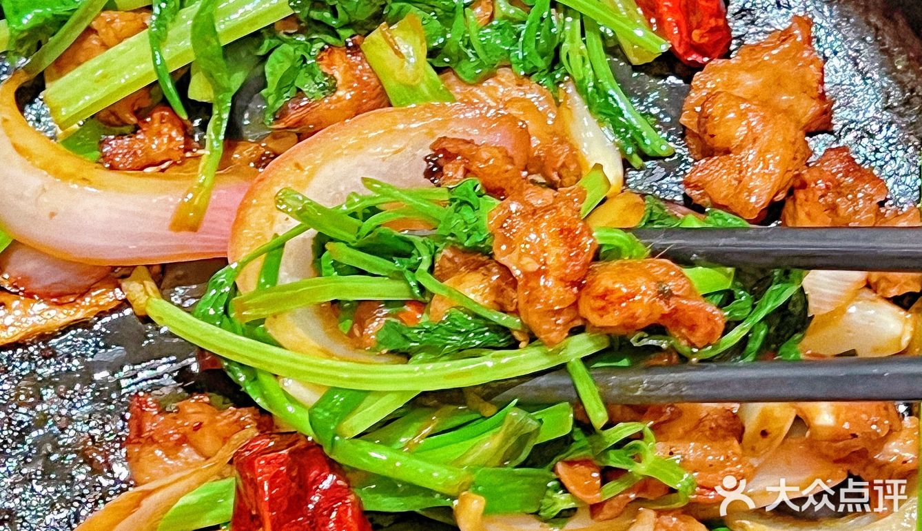 卧卧卧！！滨江天街这家牛杂煲真的🉑