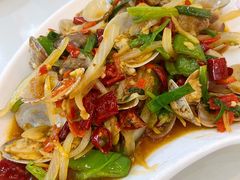 -覃记海鲜美食餐厅