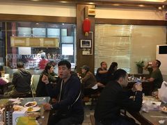 等位区-春发生饭店·非遗(南院门店)