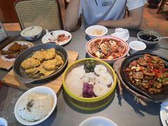 -堂瓦里·33年传统赣菜(第一街区店)