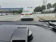 -无忧学车·华茂驾校(宝山校区)