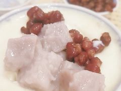 -广信牛奶甜品世家(台东店)