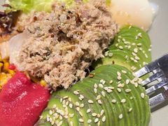 -POKEE VIA&Brunch·维娅(重庆来福士店)
