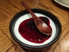 干果酸奶-阿罗新疆菜(人民广场店)