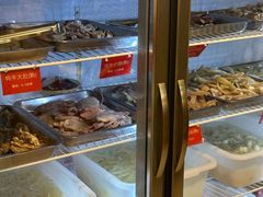 -金鼎雪山牦牛杂火锅(理县总店)